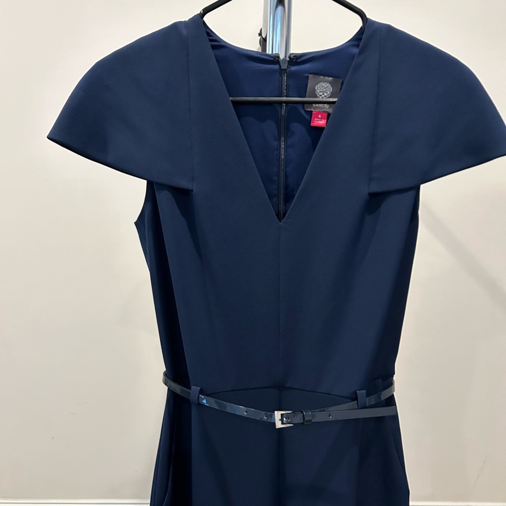 Vince Camuto Cap Sleeve Navy Jumpsuit Skinny Belt Pockets Size 6